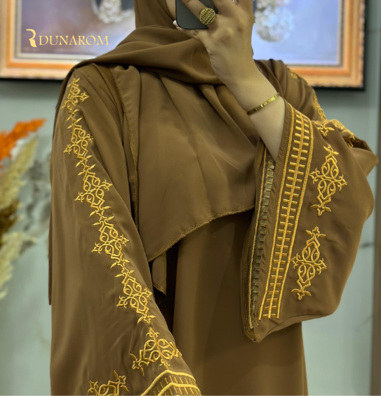 عباية مغربية عصرية مطرزة ✨