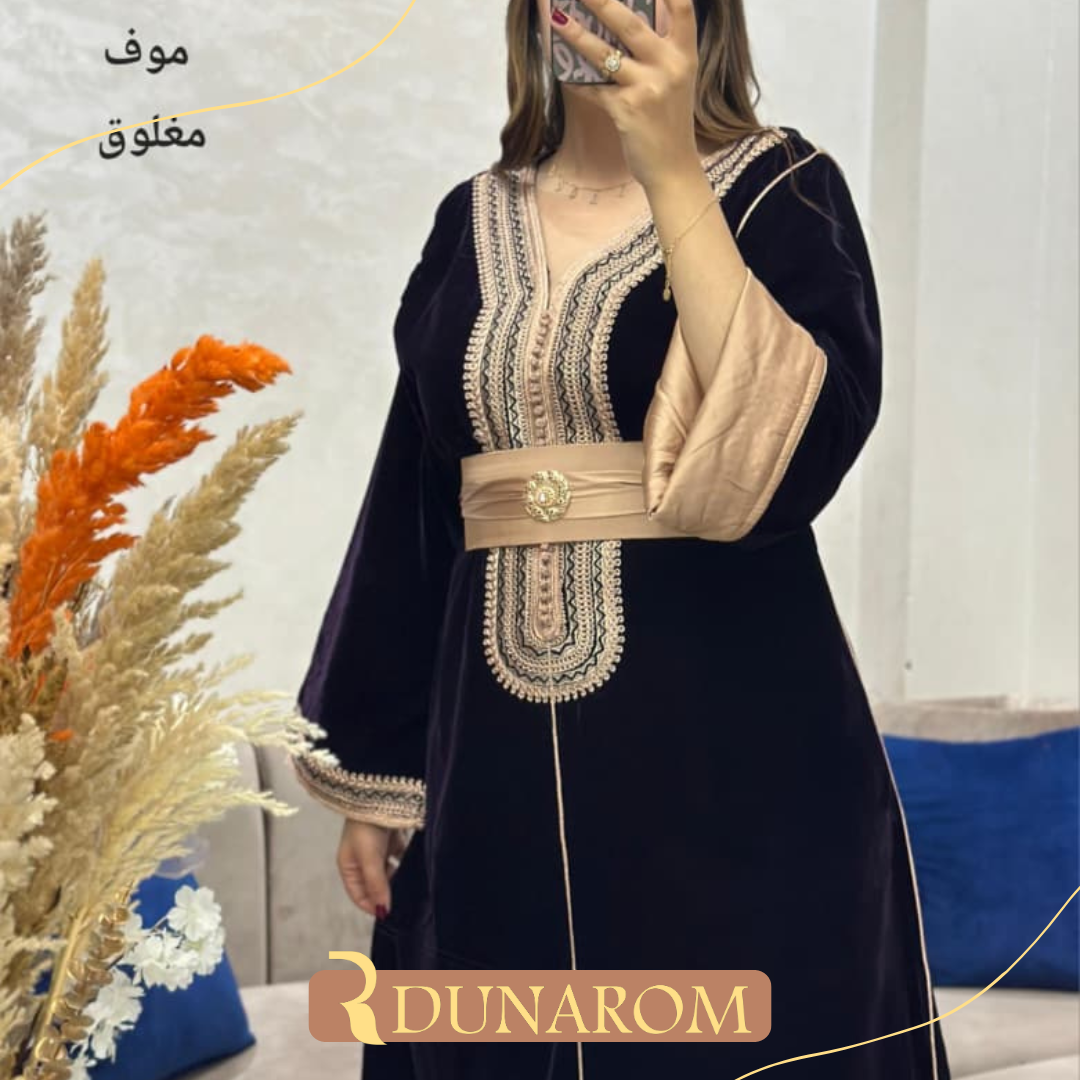 👑قفطان مبرة تاج الأنيق