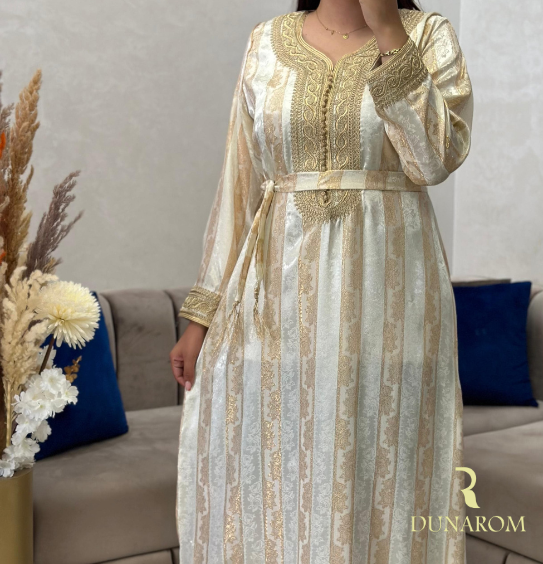 👑قفطان مغربي فاخر جوهرة