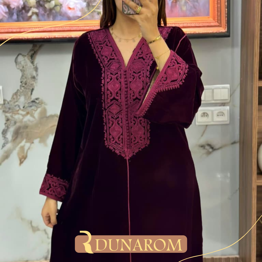 😍✨ قفطان مبرة تاج الفاخر