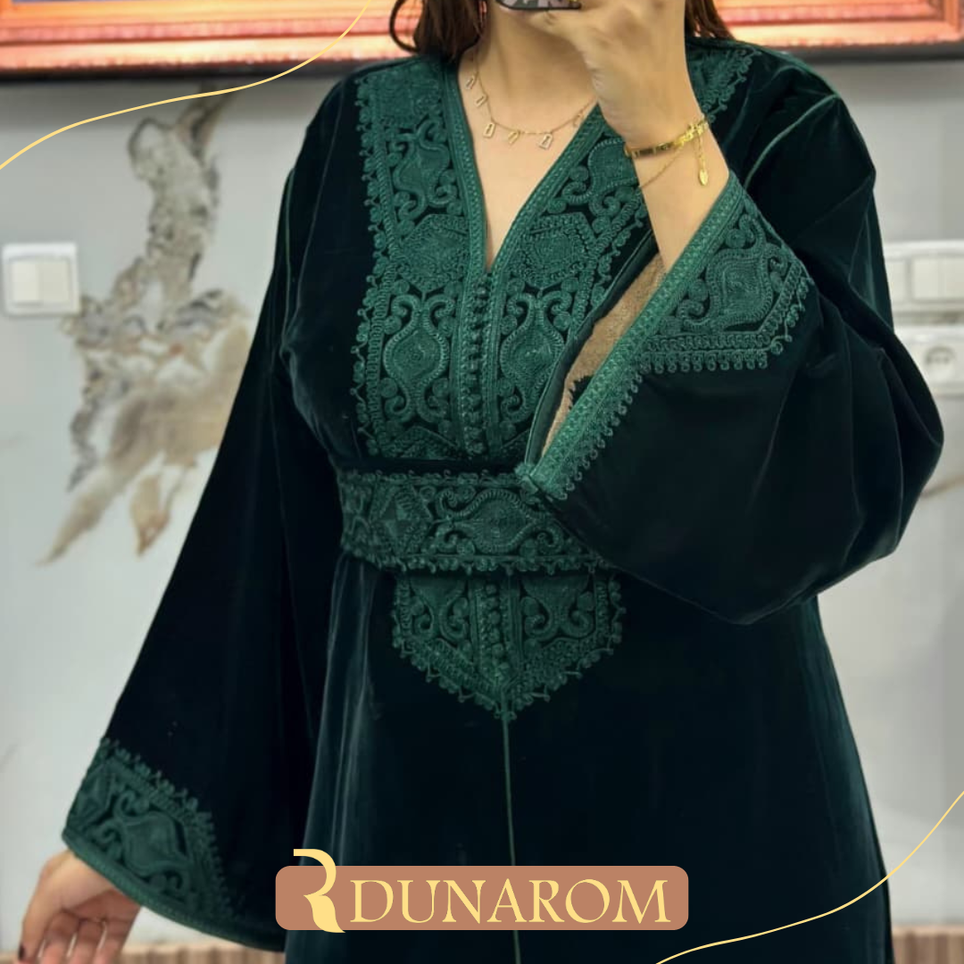 😍✨ قفطان مبرة تاج الفاخر