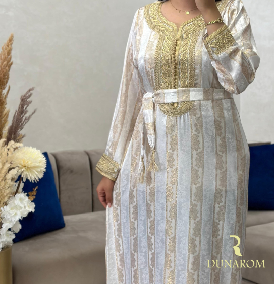 👑قفطان مغربي فاخر جوهرة
